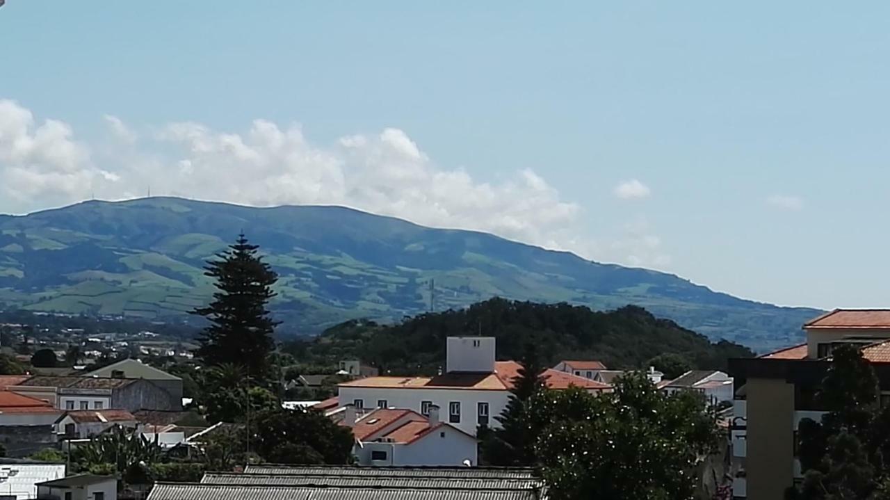 Green & Blue 3 Bedrooms Ponta Delgada Eksteriør billede